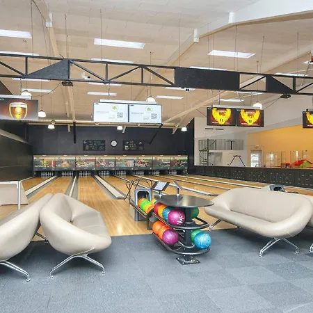 With Sauna, Whirlpool- Type1 *